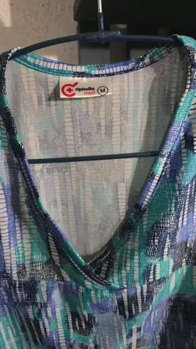 Polera Clinica Ripholia - miniatura 3
