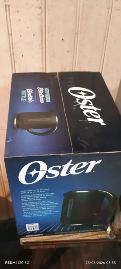 Hervidor eléctrico Oster 1.7L nuevo - miniatura 2