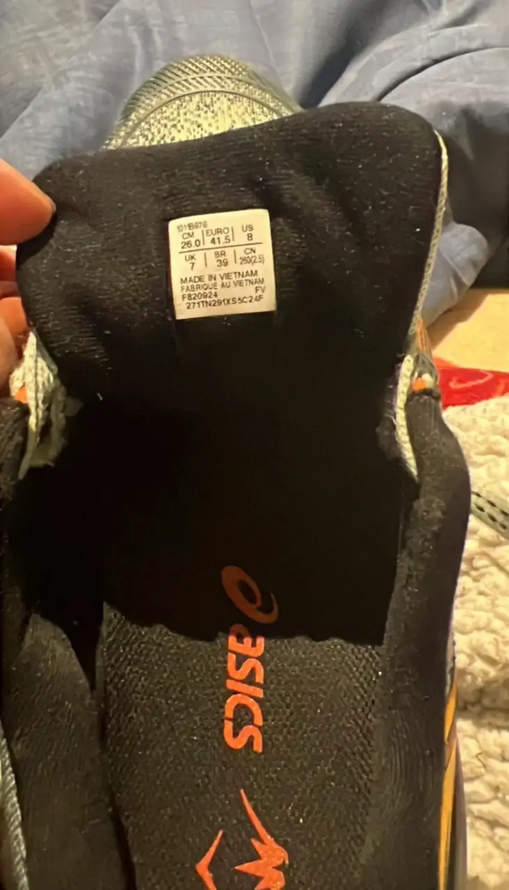 Zapatillas deportivas grises y naranjas - 5