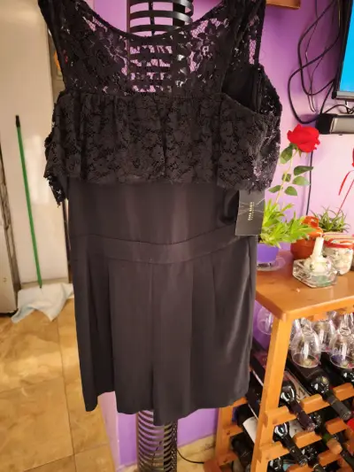 Enterito negro con encaje para mujer - miniatura 2