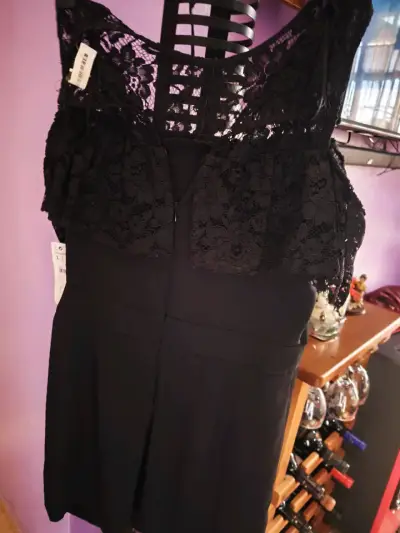 Enterito negro con encaje para mujer - miniatura 4
