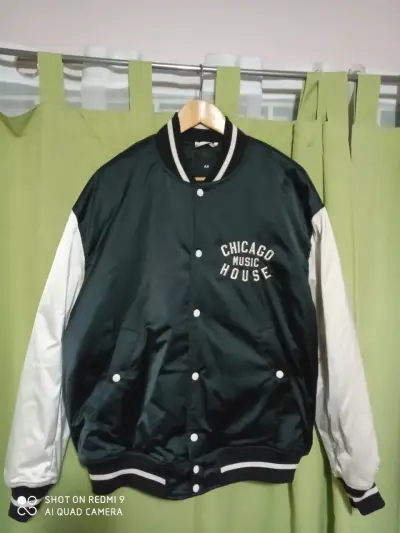 Chaqueta bomber H&M Chicago Music House - miniatura 1