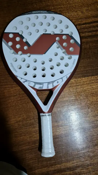 Pala de pádel Varlion nueva - miniatura 3