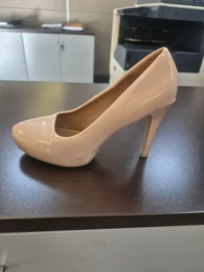Zapato de tacón nude Fiveblu - miniatura 2