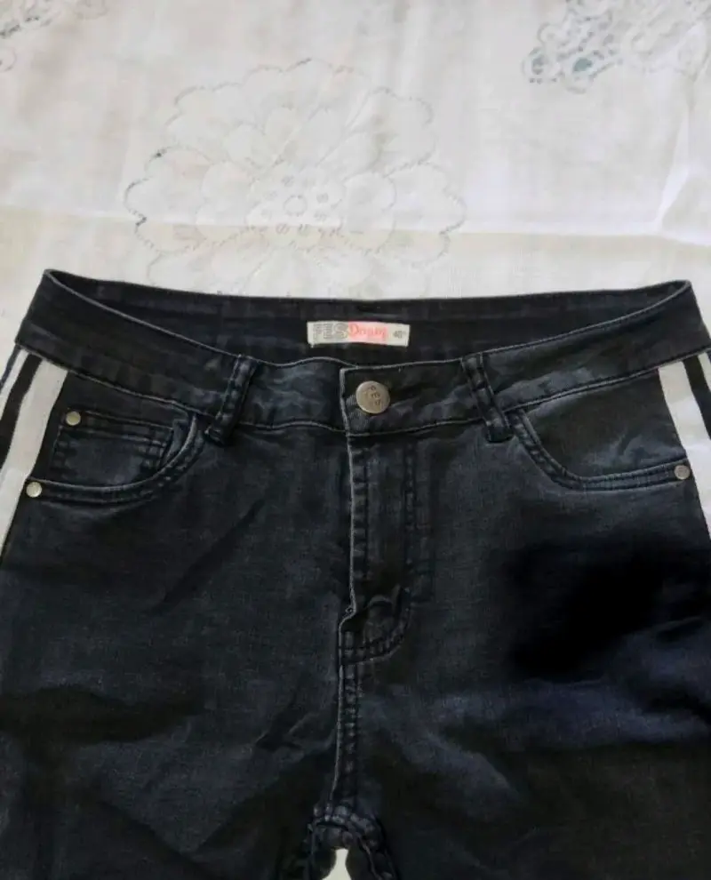 Jeans FES negros con franjas blancas - 3
