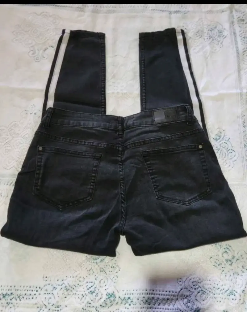 Jeans FES negros con franjas blancas - 5