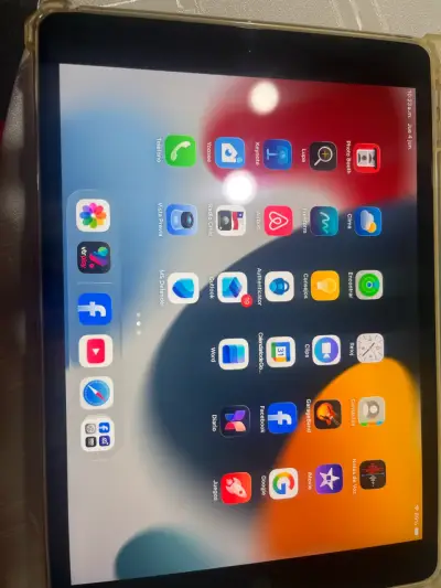 iPad novena generación modelo MK2L3CI/A - miniatura 3