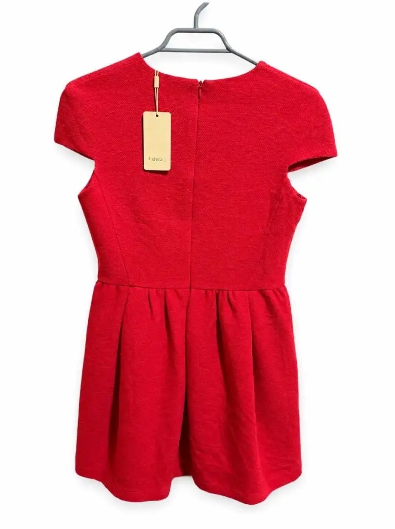 Vestido rojo elegante para mujer - 2