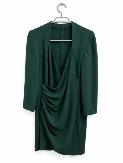 Vestido verde elegante con drapeado - miniatura 1