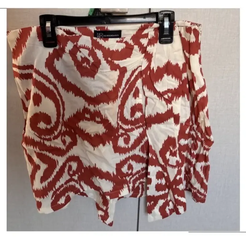 Falda short corta estampada - 2