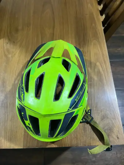Casco Speacialized talla S - miniatura 2