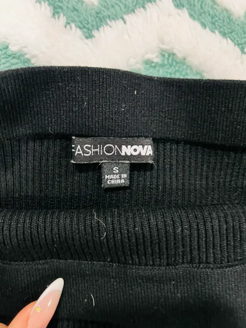 Top strapless Fashion Nova negro 💖 - 2