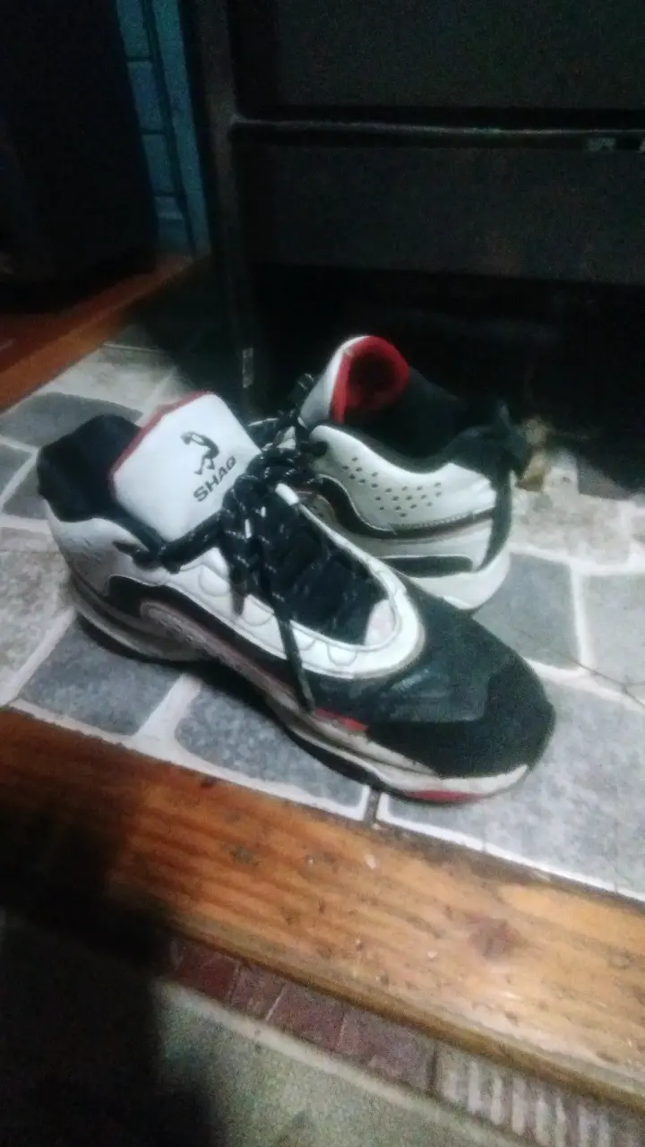 Zapatillas deportivas Shaq blancas y negras - 2