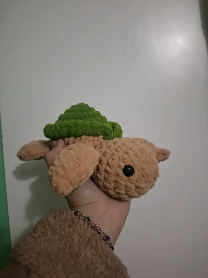 Tortuga de peluche hecha a mano - 4