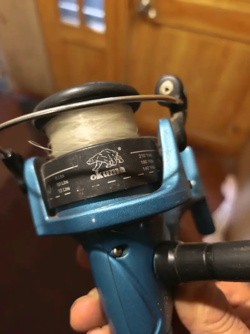Carrete de pesca Okuma con línea - 1