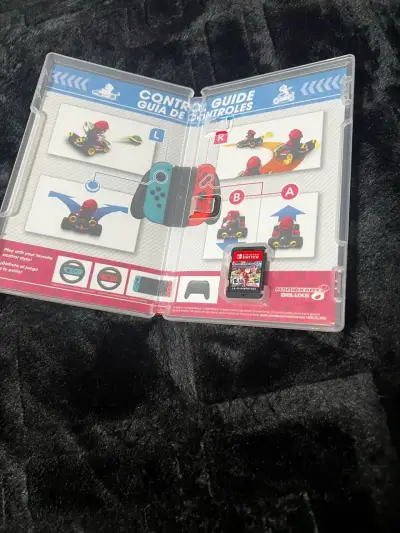 Mario Kart 8 Deluxe para Nintendo Switch - miniatura 2