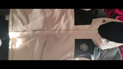 Chaqueta con calefacción - miniatura 3