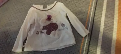Ropa de bebe 3 asta 9 mesas - miniatura 6
