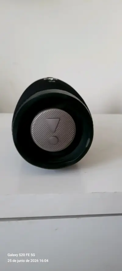 Parlante portátil JBL con Bluetooth - miniatura 3