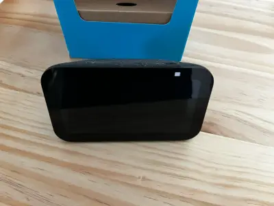 Pantalla inteligente con Alexa integrada - miniatura 2