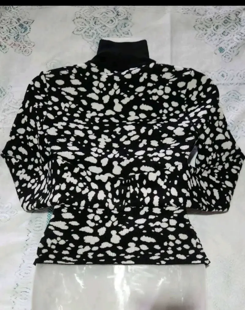 Sweater Mossimo media estación - 5