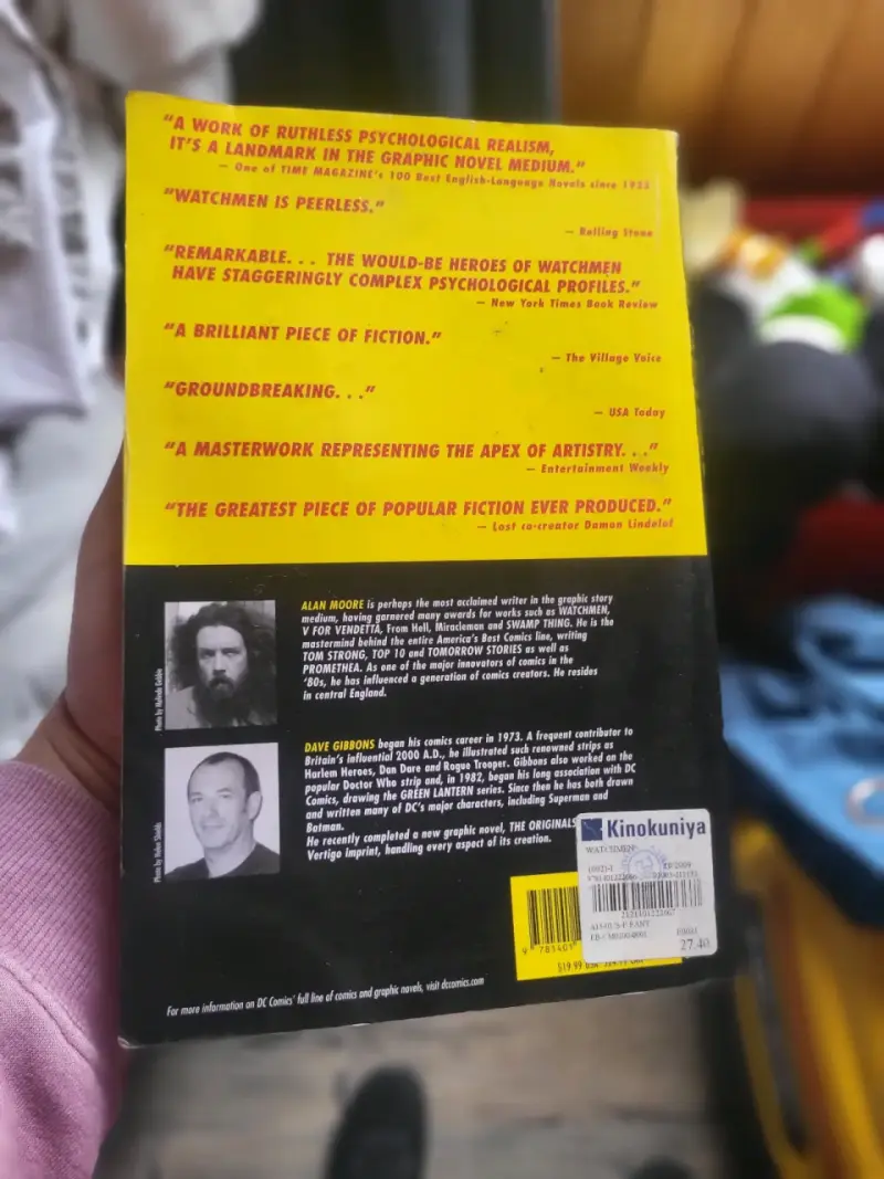 Novela gráfica Watchmen de Alan Moore - 2