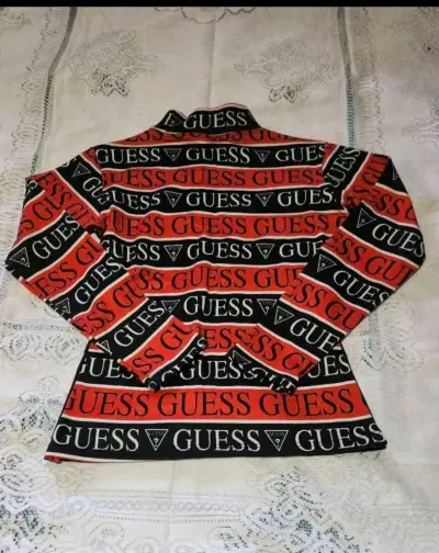 Polera Guess réplica - miniatura 3