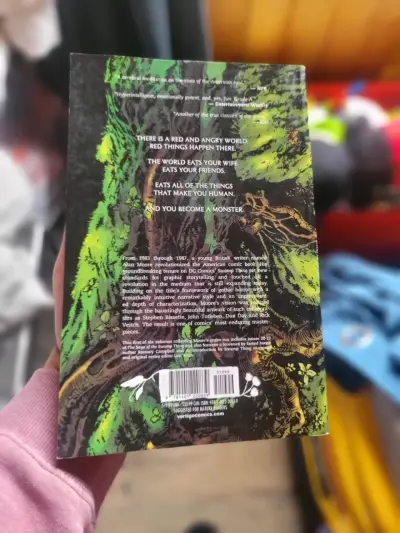 Saga of the Swamp Thing Libro Uno de Alan Moore - miniatura 2