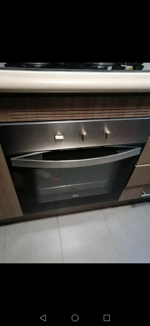 Horno empotrado Teka en acero inoxidable - 2