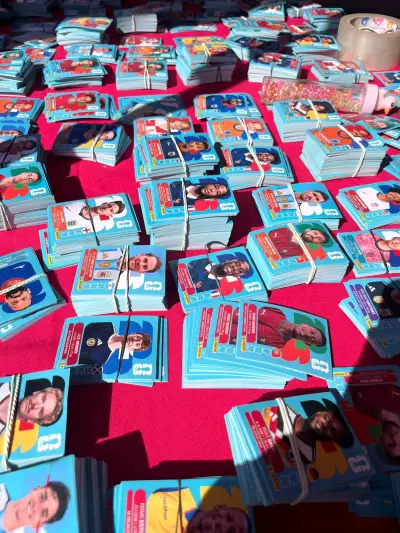 Set de láminas de fútbol Panini 2022 - miniatura 3