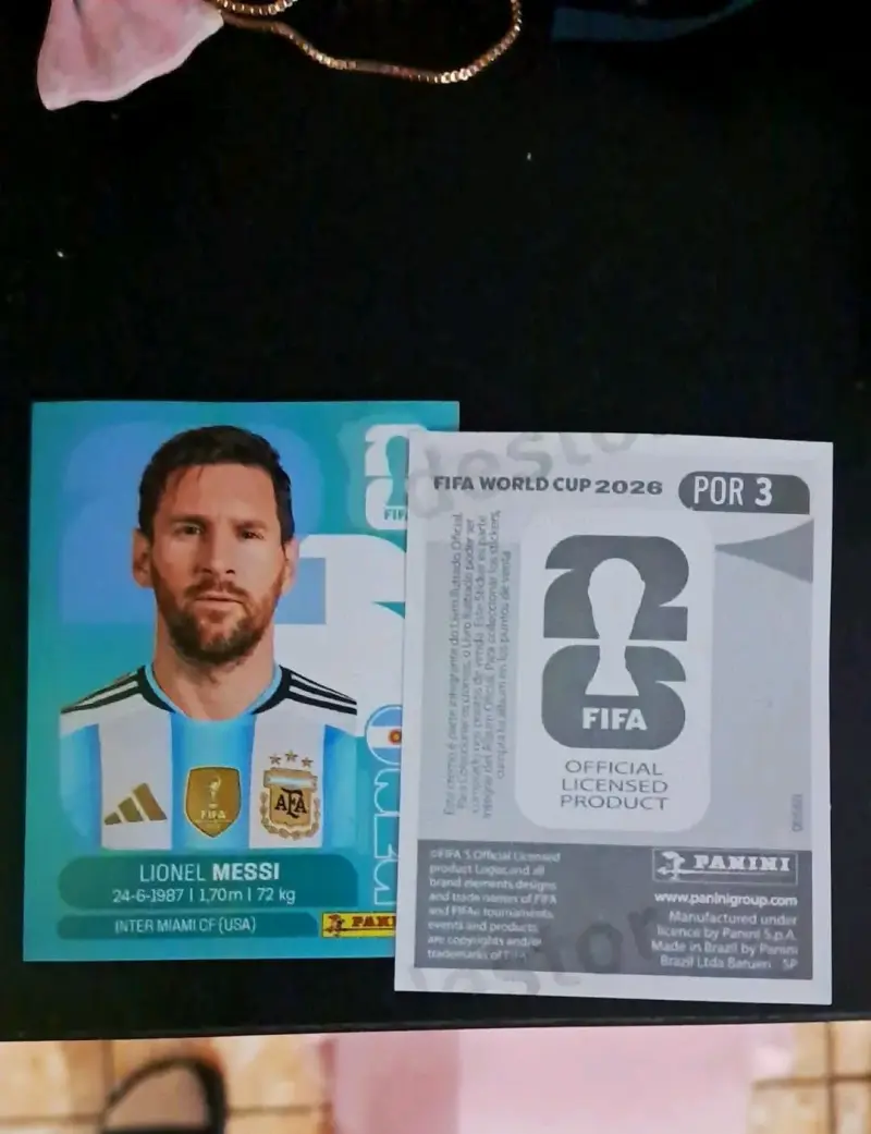 Set de láminas de fútbol Panini 2022 - 4