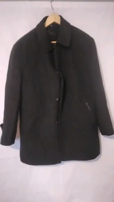 Abrigo negro de lana para hombre - miniatura 1