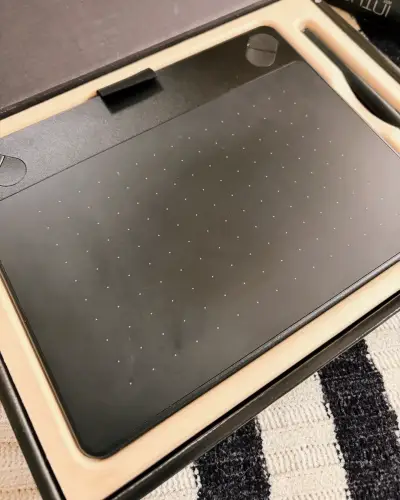 Tableta gráfica Wacom Intuos Art - miniatura 3