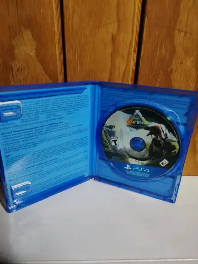 Juego PS4 Ark: Survival Evolved - miniatura 2