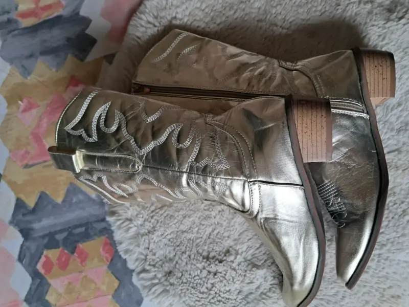 Botas vaqueras doradas metálicas - 2