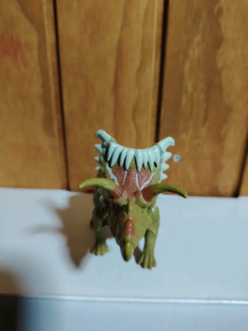 Figura de kosmoceratops - 2