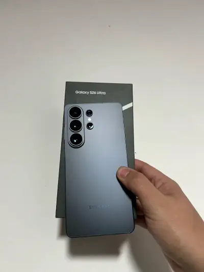Samsung Galaxy S26 Ultra Como nuevo - miniatura 3