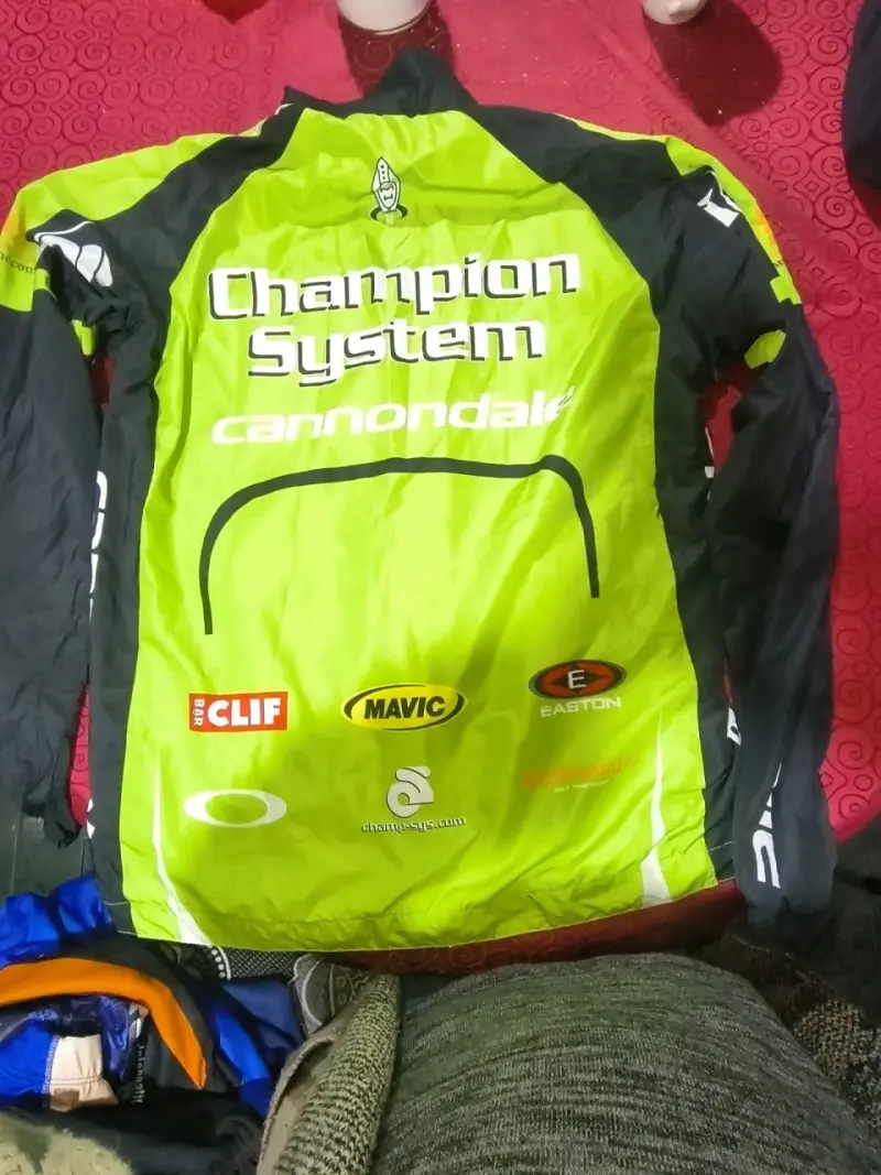 Chaqueta ciclismo Cannondale verde y negra - 2