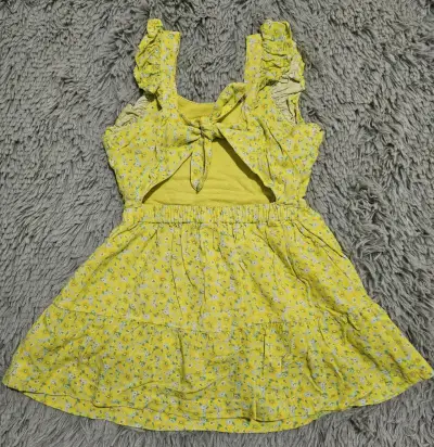 Vestido con estampado floral - miniatura 2