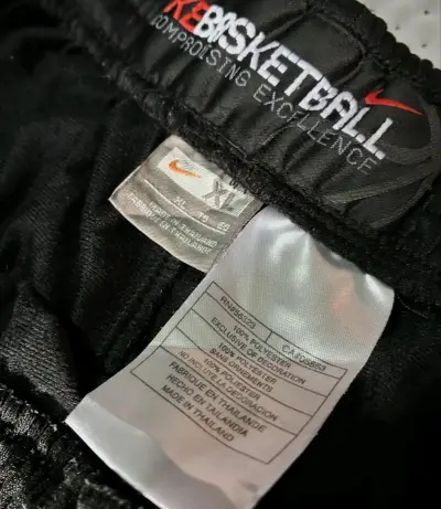 Pantalones deportivos Nike negros - miniatura 3