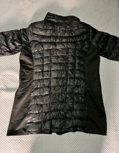 Parca Calvin Klein - miniatura 2