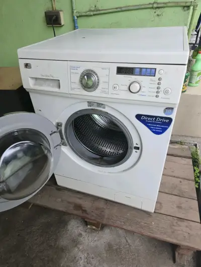 Lavadora LG Direct Drive 7kg - miniatura 1