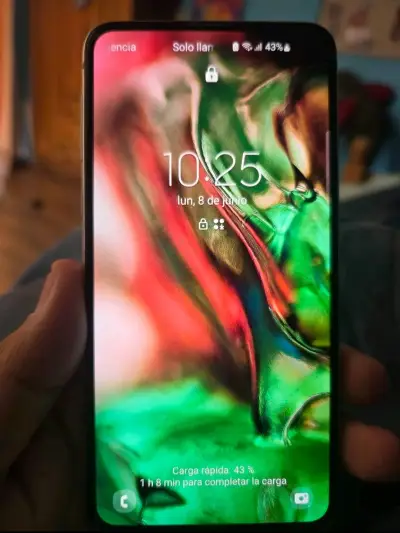 Celular  Samsung Galaxy s10e - miniatura 1