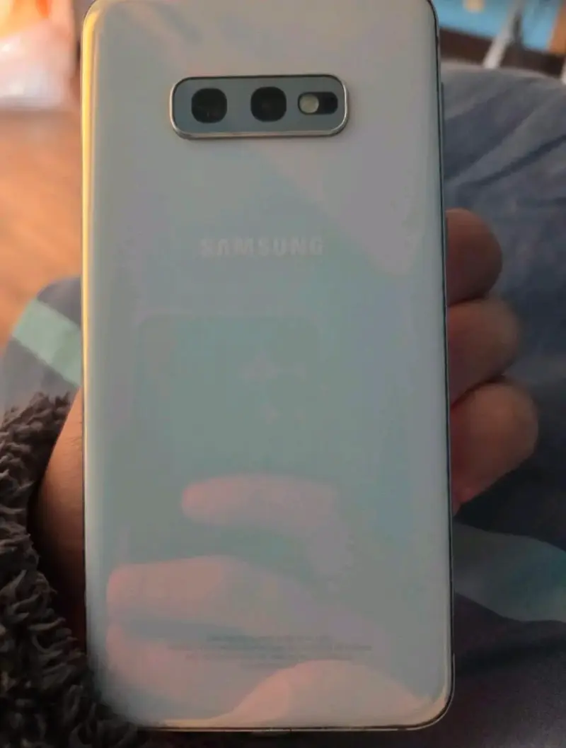 Celular  Samsung Galaxy s10e - 5