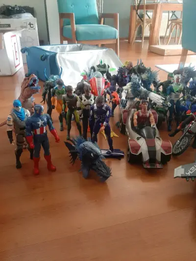 Colección de figuras de acción con vehículos - miniatura 2