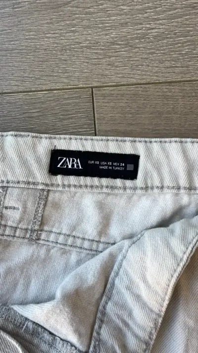 Falda short zara (xs) - miniatura 3
