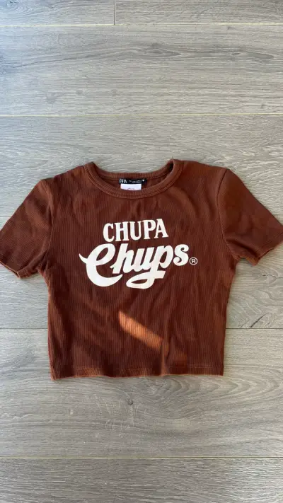 Polera marrón Chupa Chups de Zara - miniatura 1