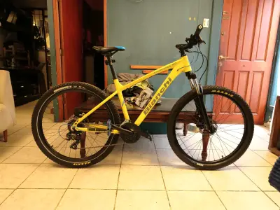 Bicicleta Bianchi Amarilla de Montaña - miniatura 1