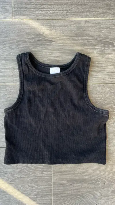 Top corto negro Zara para mujer - miniatura 1