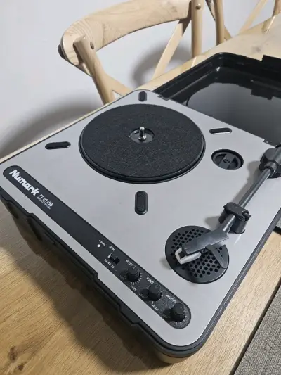 Tornamesa portátil Numark PT-01 USB - miniatura 3